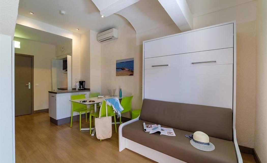 Belambra Clubs La Colle-Sur-Loup - Les Terrasses De Saint-Paul De Vence Hotel Екстериор снимка