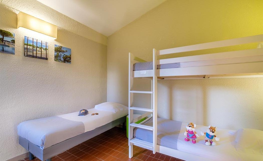 Belambra Clubs La Colle-Sur-Loup - Les Terrasses De Saint-Paul De Vence Hotel Стая снимка